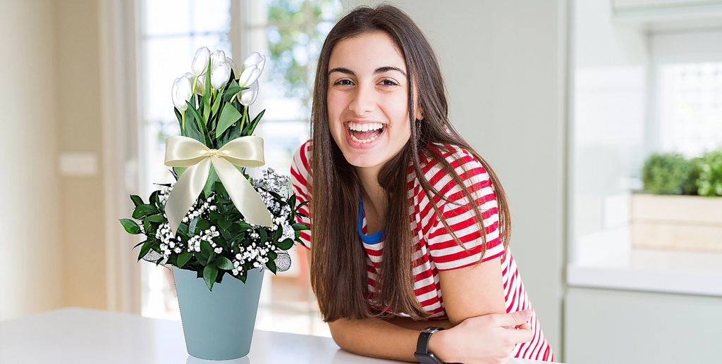 Arreglo de tulipanes blancos